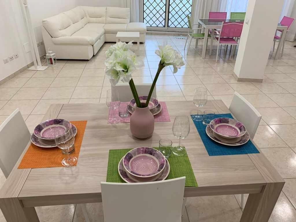 Apartamento Mediterranean House Nettuno Exterior foto