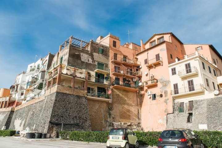 Apartamento Mediterranean House Nettuno Exterior foto